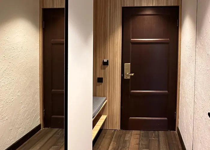 Rubel Aparthotel&spa * 亚列姆切